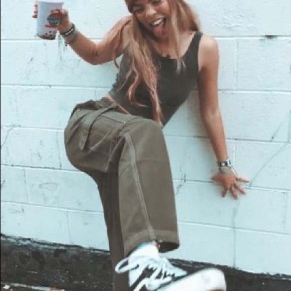 4 Piece Mini Outfit Box | Style Bundle - Picture 3 of 12